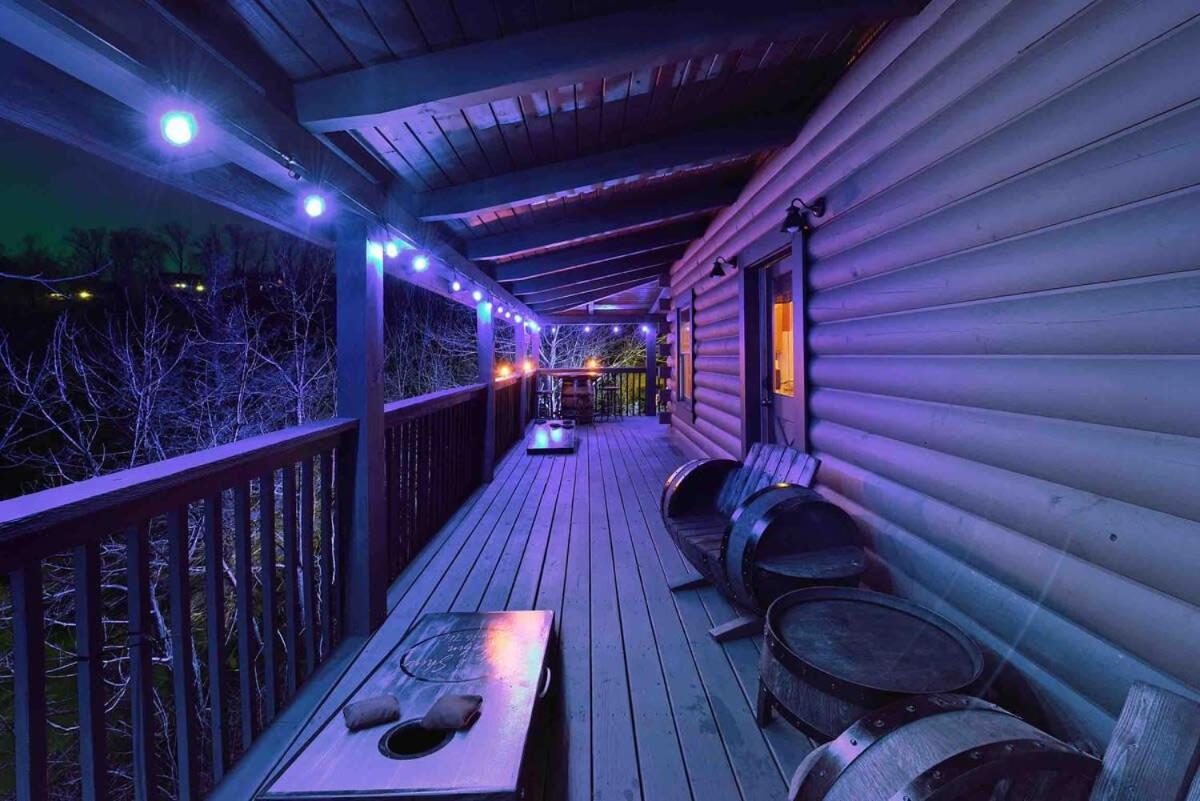 Ryes And Shine Bootlegger'S Cabin! Hot Tub* Pool* Arcade* Billiards *Ev * Pet Friendly 세비어빌 외부 사진