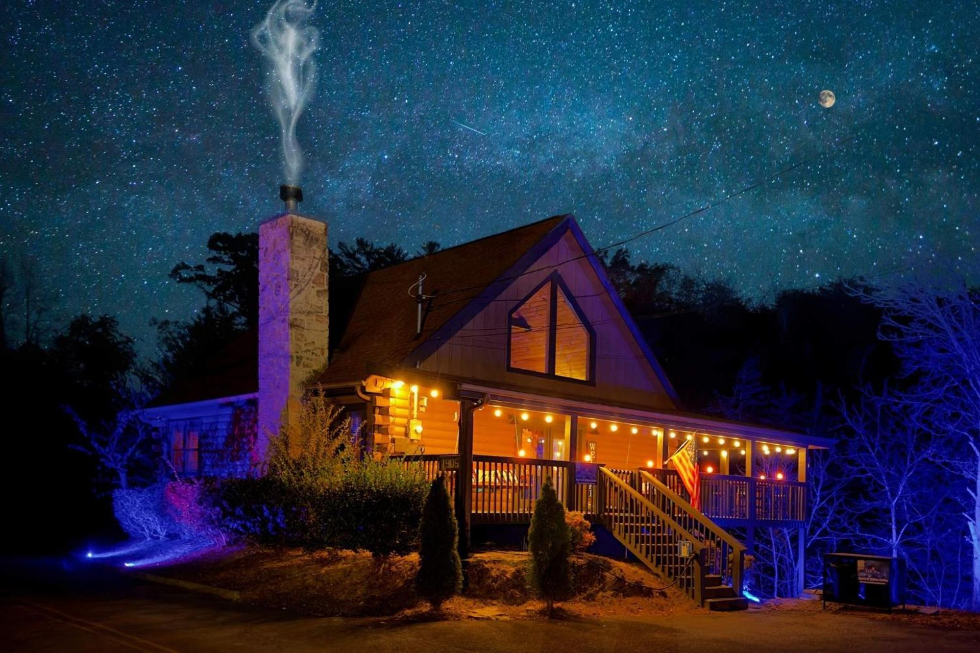 Ryes And Shine Bootlegger'S Cabin! Hot Tub* Pool* Arcade* Billiards *Ev * Pet Friendly 세비어빌 외부 사진